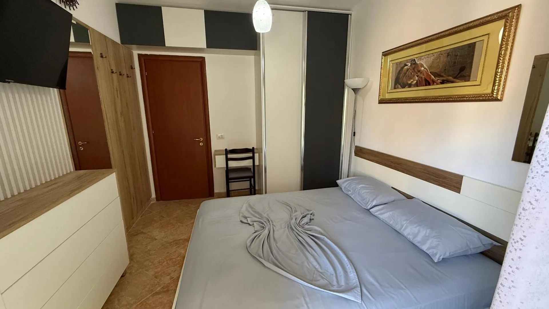 Apartment Apartament 1+1 Golem Albanien